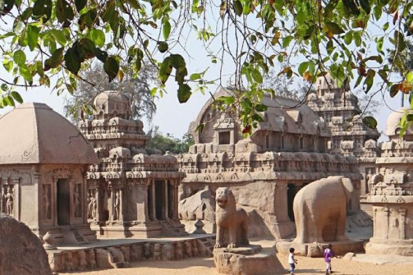 Les temples monolithes